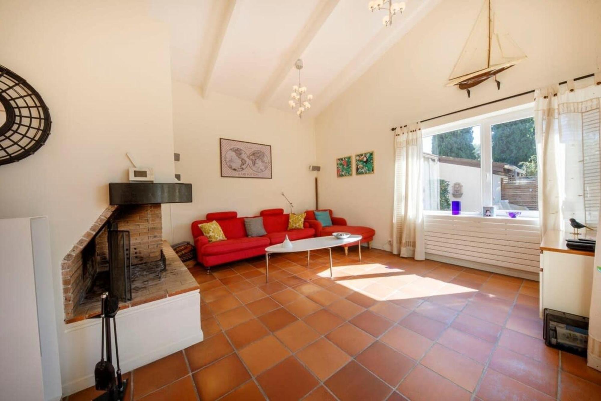 06V - Beautiful Villa With Spa Pool And Tennis 비오 외부 사진